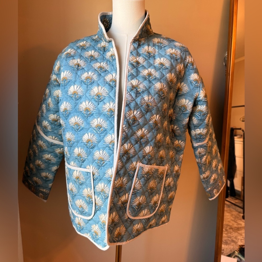 NWT Victoria Dunn quilted jacket